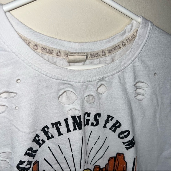 Recycled Threads “Greetings From Out West” Distressed Cropped Tee Size XL - Picture 3 of 8